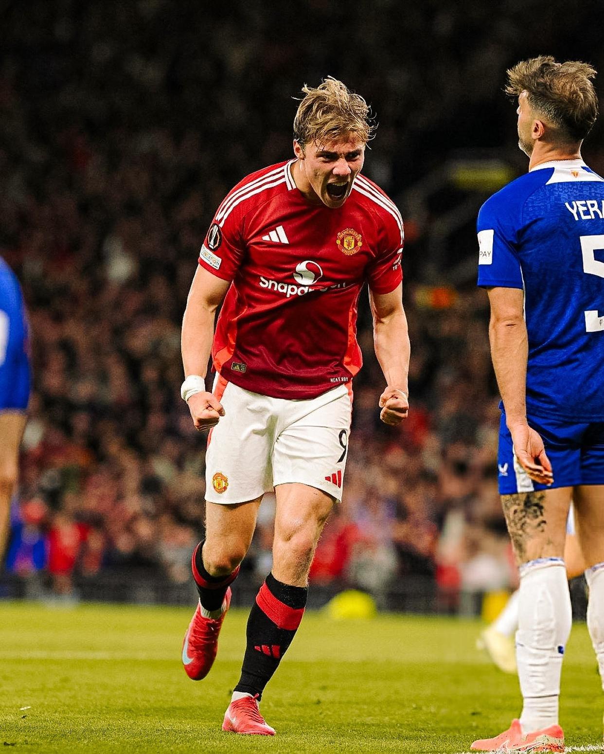 曼联主场一球小胜,欧战资格保住 曼联主场一球小胜,欧战资格保住