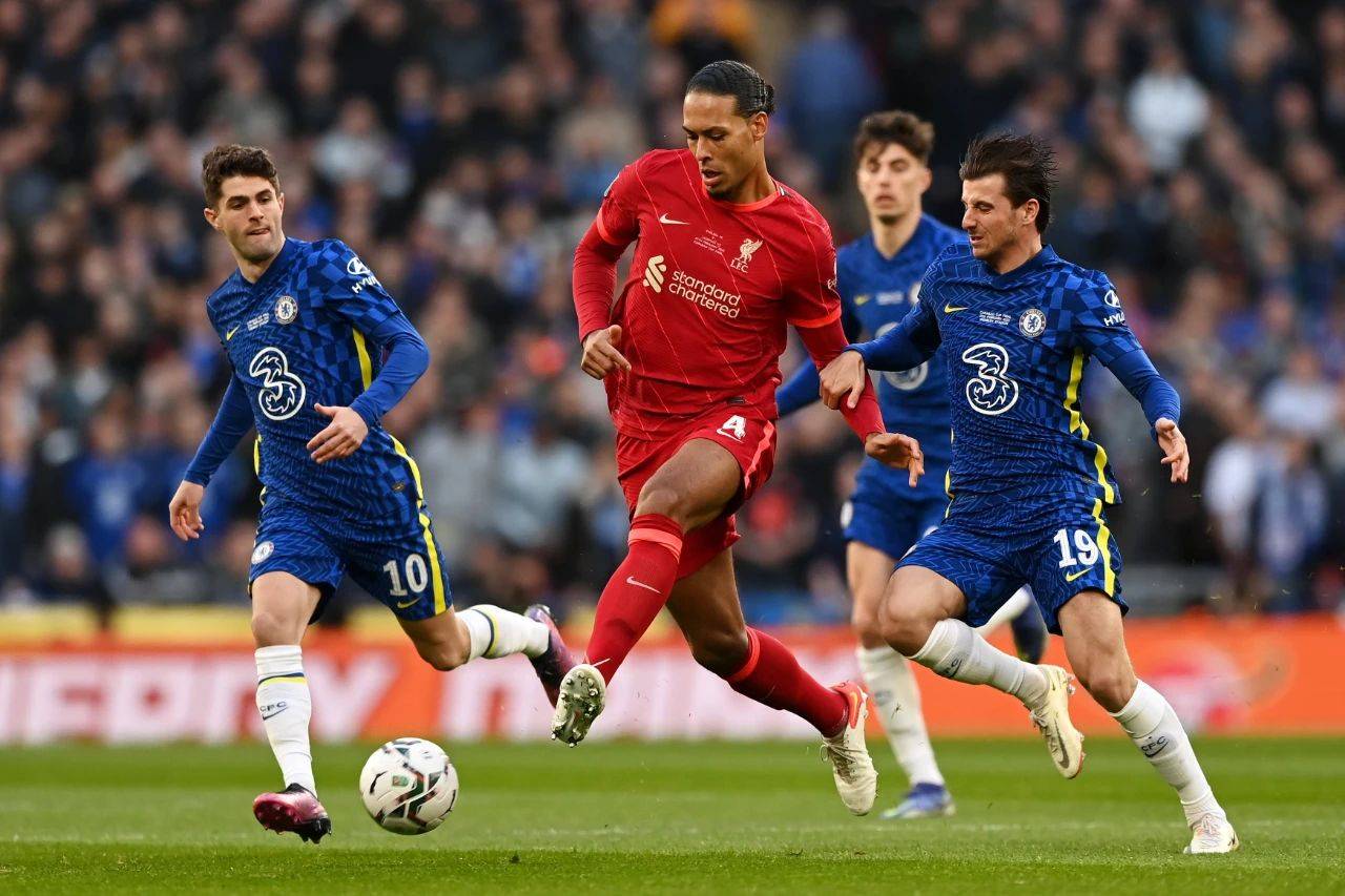 包含AC米兰险胜瑞典,范戴克带队取胜的词条 包含AC米兰险胜瑞典,范戴克带队取胜的词条