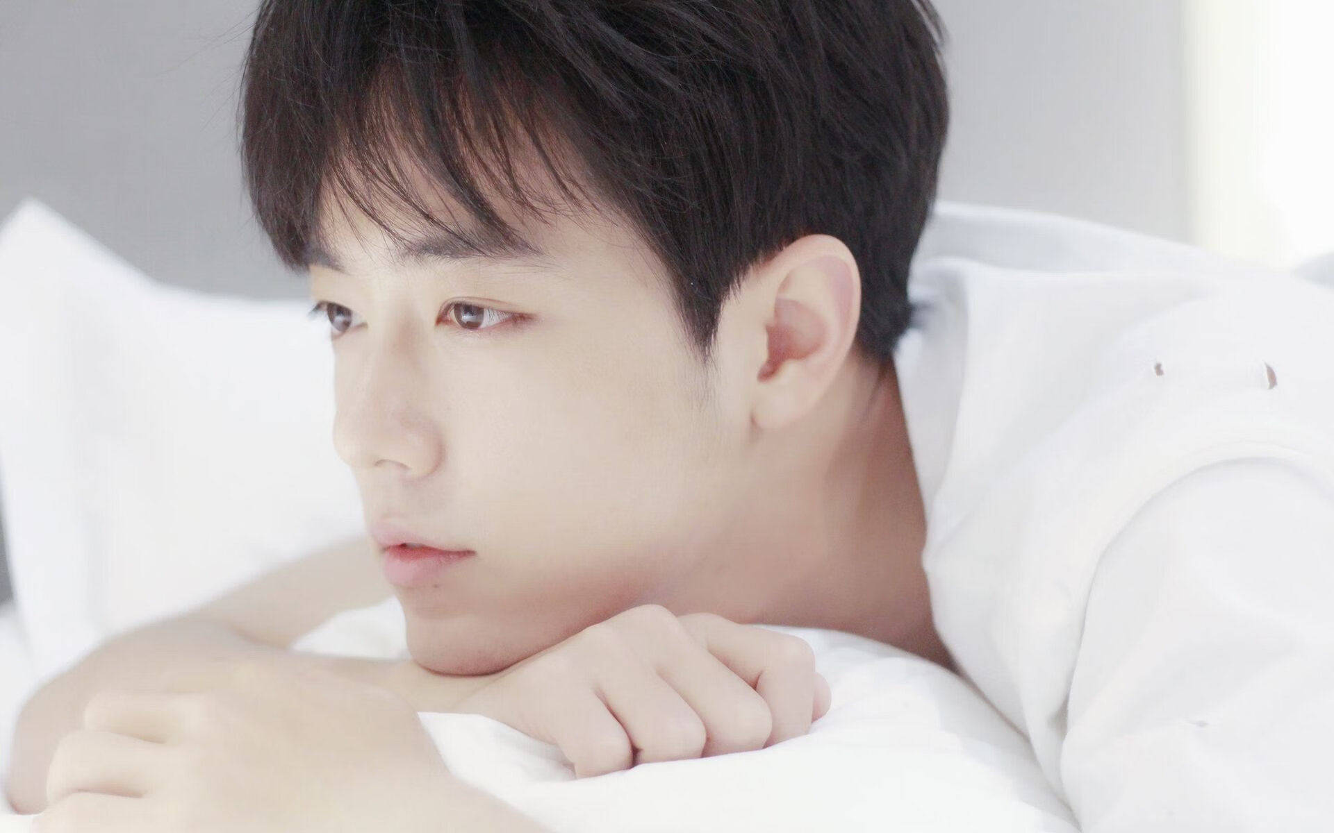 跨越经纬的绿茵交响,厄德高在两极对抗中的统治诗篇