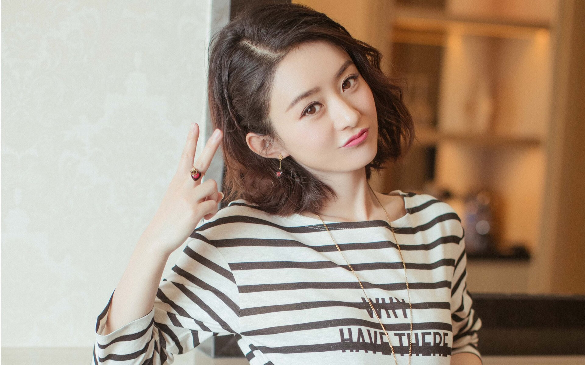 双城记，猛龙的钢铁洪流与东契奇的一人战争