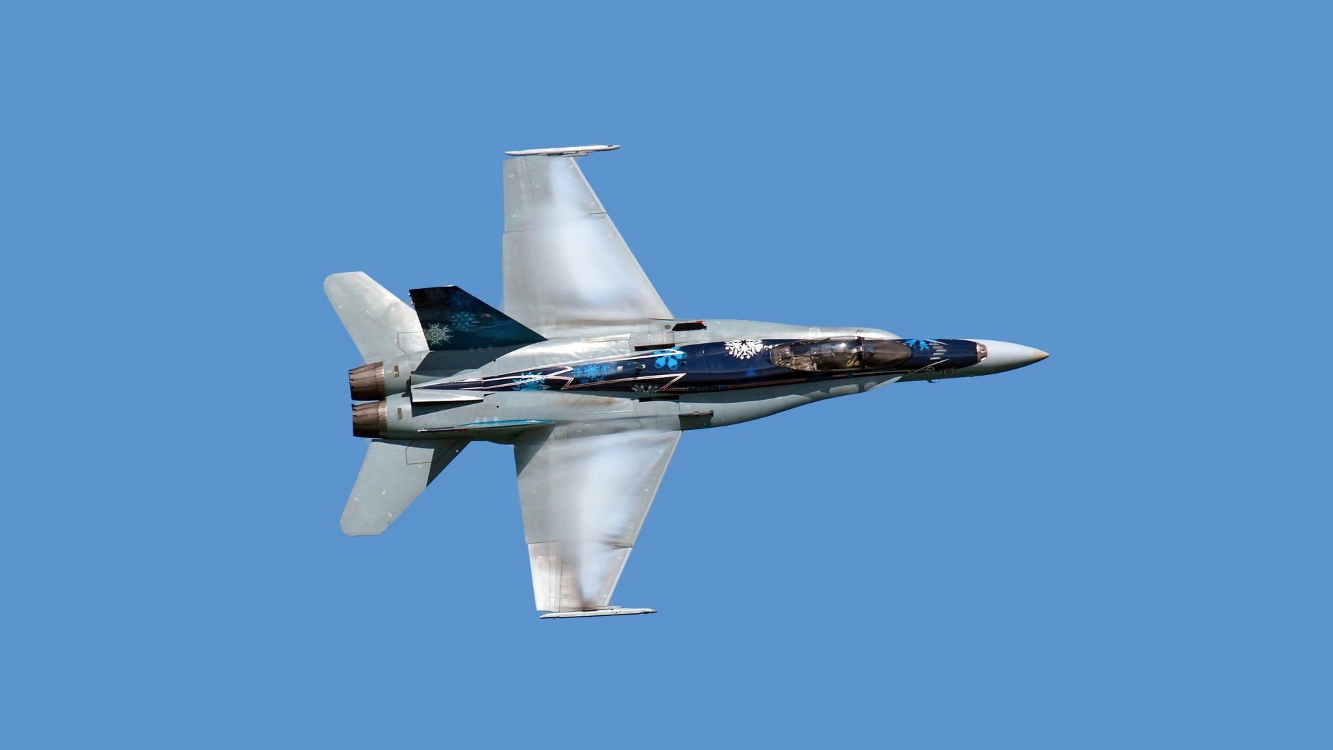 雷火电竞亚洲先驱-欧冠淘汰赛之夜，克莱的个人能力完全展现，独舞绿茵改写命运