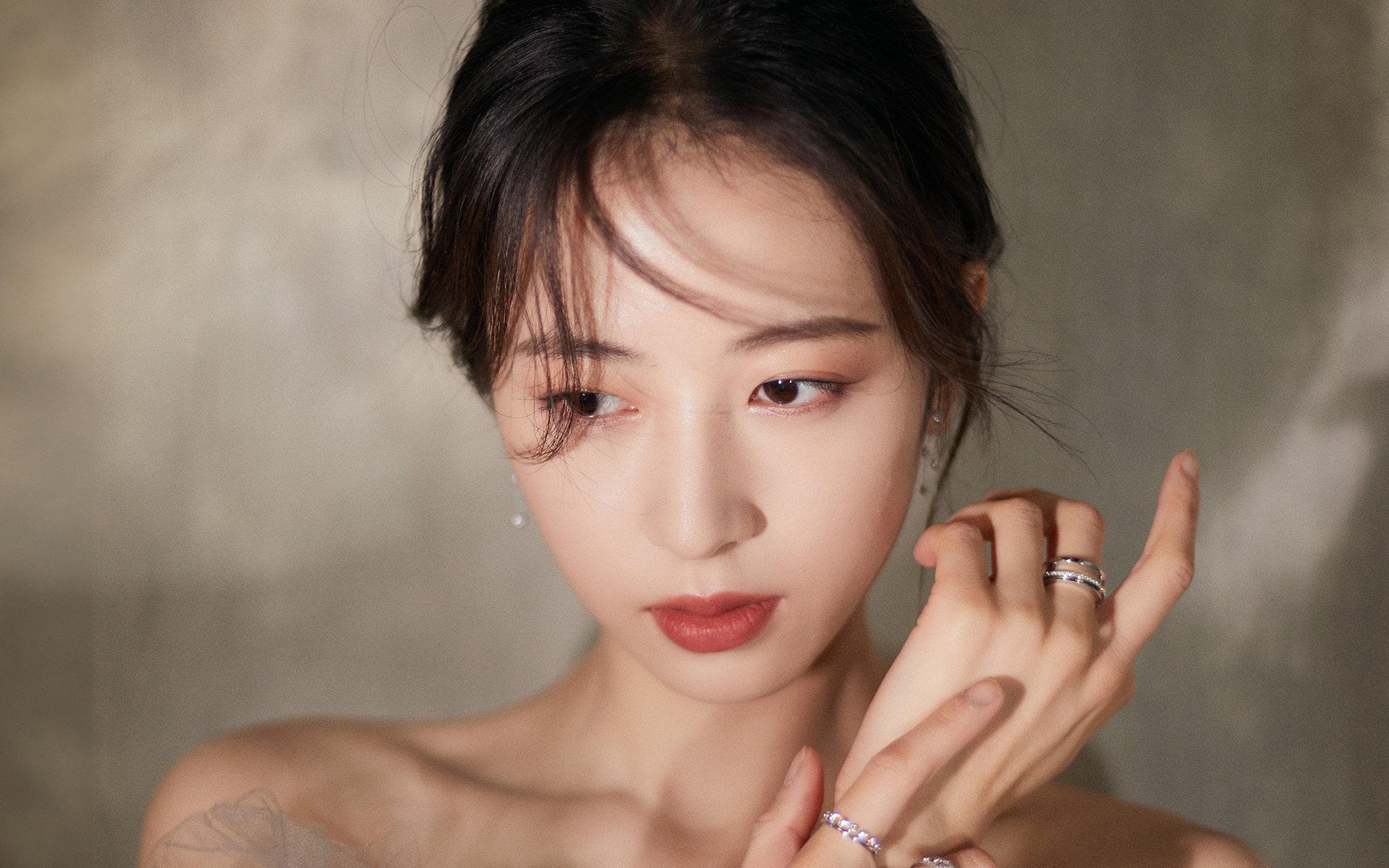 F1新赛季揭幕战，巴西足球的终场绝杀，如何预言了赛道上的终极悬念？