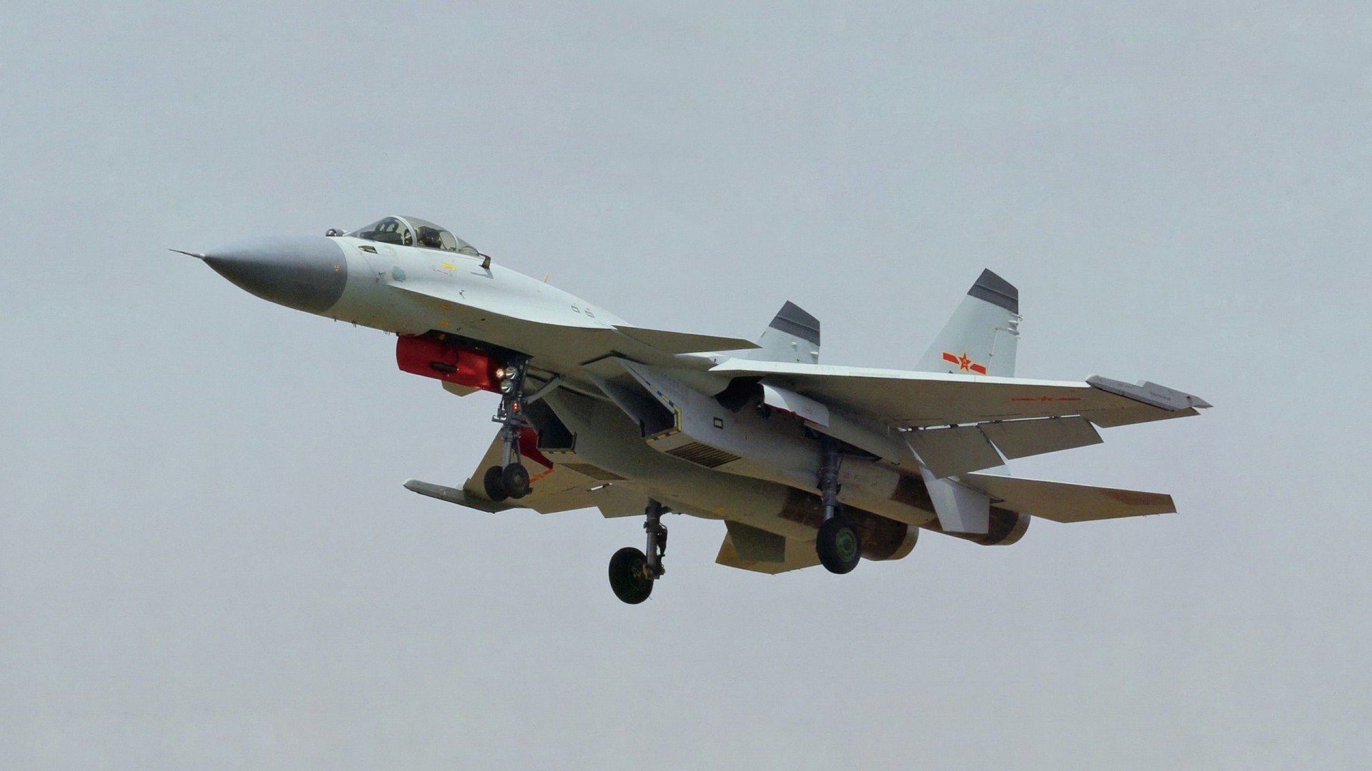 钢铁之矛刺穿银黑铠甲，凯尔特人在欧冠式绞杀中力克马刺